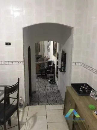 Imagem SANTO ANDRÉ Sobrado 225 metros, 4 dormitórios, EDICULA, 2 vagas, rua sem saída com tranquilidade e segurança ótimo valor e localização !!!