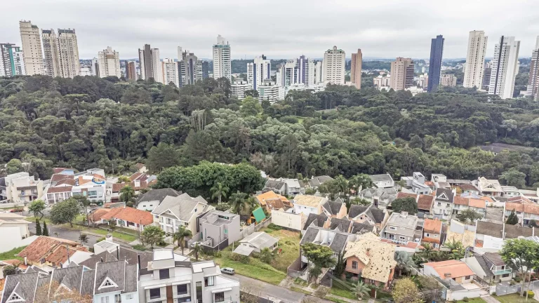 Imagem Terreno a venda no Mossunguê