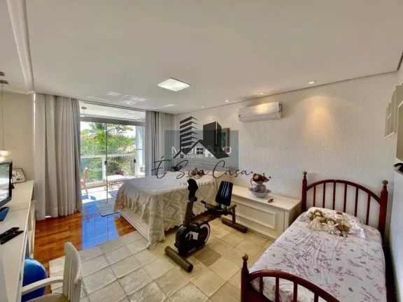 Imagem Casa com 607m² de área construída em terreno de 3,087m².