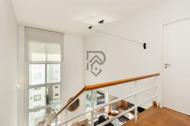 Imagem Apartamento Duplex em Pinheiros, sala pé direito duplo