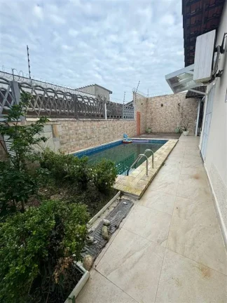 Imagem CASA COM 150 m² - SOLEMAR - PRAIA GRANDE SP