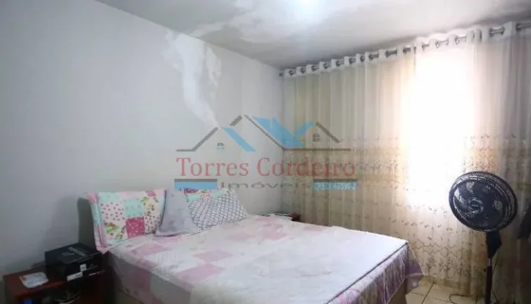 Imagem Sobrado com 3 dorm. + 2 vagas cobertas - Jd. Santos Dumond