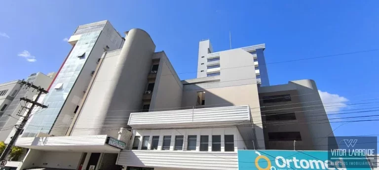 Imagem Sala Comercial 102m² no Interclínicas em Tubarão