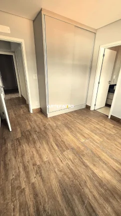 Imagem Apartamento com 3 dormitórios no Villa Franca, 127m2