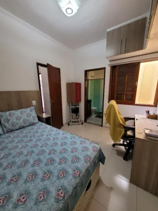 Imagem Sobrado para Venda por R$430.000,00 com 500m², 1 sala, 2 banheiros e 2 vagas - Itaquera, São paulo / SP - Cód. 13627