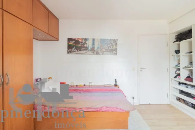 Imagem Apartamento em Higienópolis com 3 quartos ( 1 suíte ) e 1 vaga, 126m²