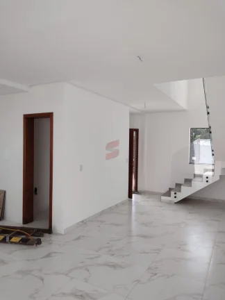 Imagem SOBRADO com 3 dormitórios à venda com 125m² por R$ 780.000,00 no bairro Centro - PINHAIS / PR