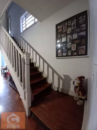 Imagem Sobrado - 200m² úteis - Metrô