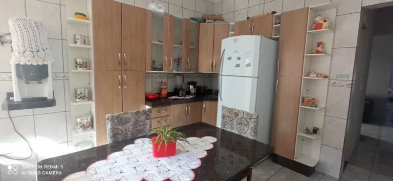 Imagem Sobrado com 2 dormitórios à venda, 124 m² por R$ 300.000,00 - Jardim Ikeda - Suzano/SP