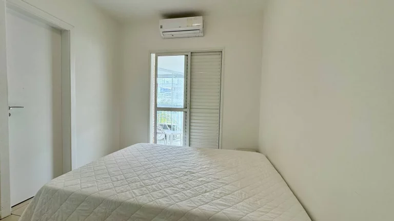 Imagem Apartamento com 3 dormitórios à venda, 90 m por R$ 2.900.000,00 - Riviera