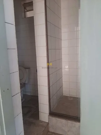 Imagem Ampla Loja Comercial para alugar, com 300m2 no Centro de Piraquara em cima do Banco do Brasil,