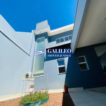 Imagem VENDA SOBRADO NO JUNDIAI MIRIM - Com 210m² - 03 dorms - 03 banheiros - Área de churrasqueira - 04 vagas de garagem - Fino acabamento.