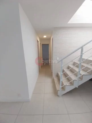 Imagem Cobertura duplex, 3 quartos, lazer completo, São Bento - Cabo Frio