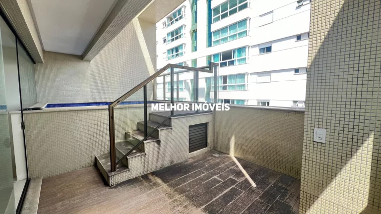Imagem Apartamento Duplex à Venda com 04 dormitórios - Balneário Camboriú - SC