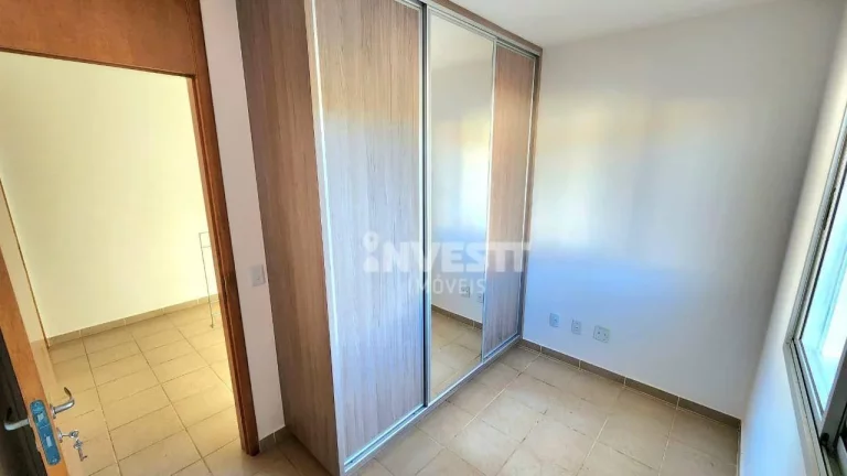 Imagem Casa com 4 quartos - Setor Negrão de Lima - Goiânia/GO