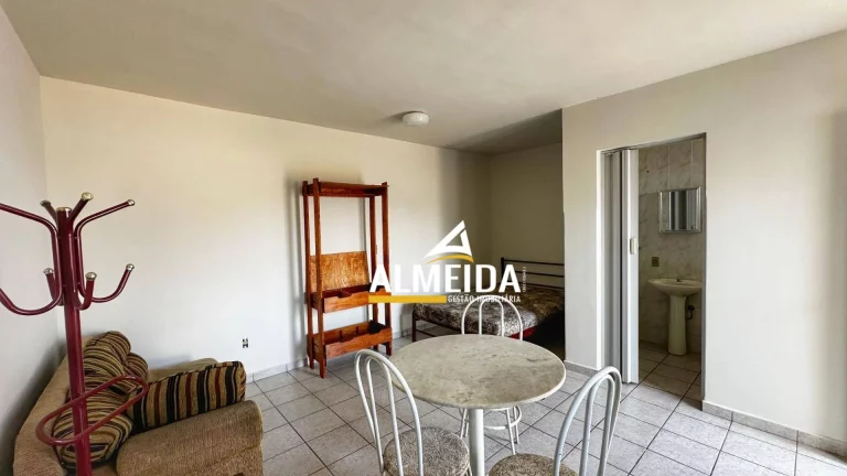 Imagem Kitnet com 4 dormitórios à venda, 130 m² por R$ 640.000 - Bela Vista - Rio Claro/SP