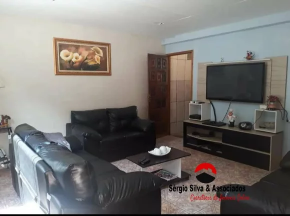 Imagem Casa a Venda no Bairro Floresta Negra em Campos do Jordão - SP.