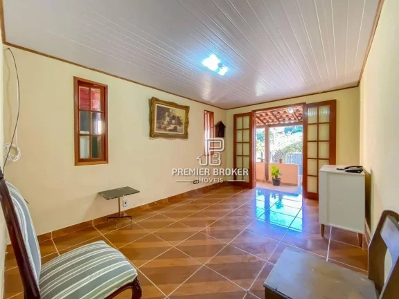 Imagem Casa à venda, 100 m² por R$ 330.000,00 - Pessegueiros - Teresópolis/RJ