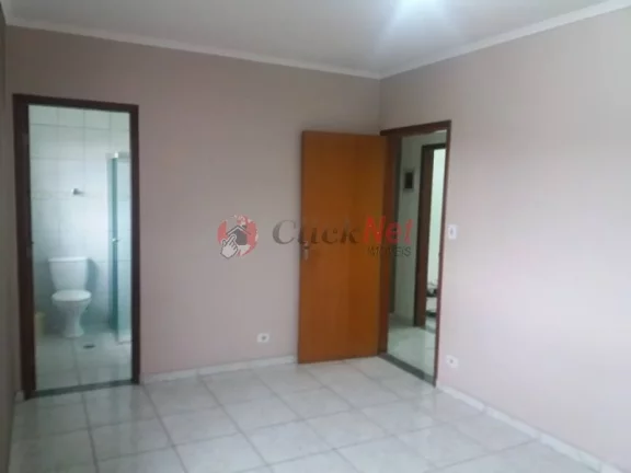 Imagem Sobrado para Venda no bairro Jardim Stella , Santo André com ampla área de quintal ( Comporta prédio de pequeno porte)