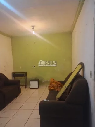 Imagem Chácara em Uberaba com 2 dormitórios e ampla área verde