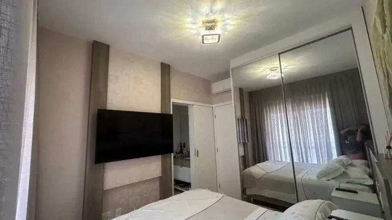 Imagem Apartamento com vista para o mar com 3 dormitórios e 2 vagas de garagem em Balneário Camboriú