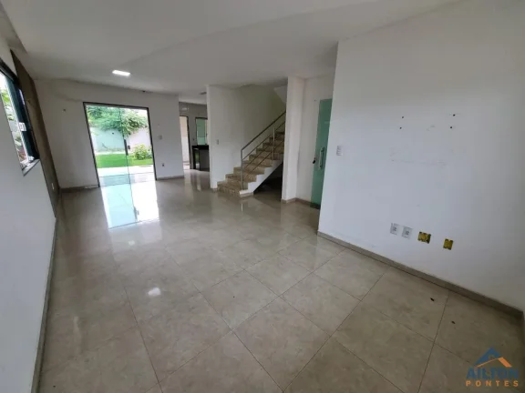 Imagem Casa Duplex com 3 Suítes à Venda na Praia do Morro Guarapari-ES