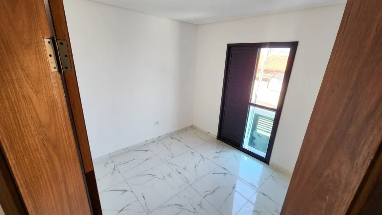 Imagem Casa para Venda em Santo André, Jardim Santo Alberto, 2 dormitórios, 2 suítes, 2 banheiros, 1 vaga