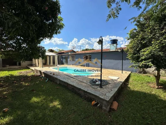 Imagem Chácara com 6 dormitórios à venda, 4607 m² por R$ 850.000,00 - Vale dos Lagos - Tatuí/SP