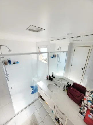 Imagem Apartamento 137M², 3Q, 1 Suíte, 4 Banheiros, 2 Vagas, Varanda, Condomínio Clube, Academia, Piscina, Sauna, Salão de Festas, Churrasqueira, Personal.