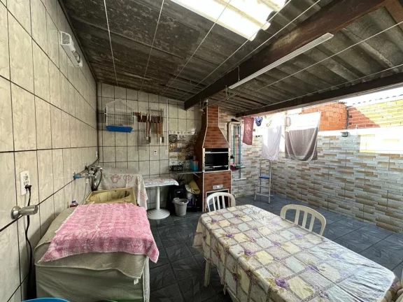 Imagem Sobrado com 3 dormitórios à venda, 244 m² por R$ 600.000,00 - Vila Sol Nascente - Suzano/SP
