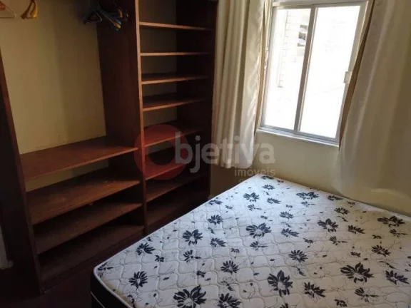 Imagem Apartamento com 2 dormitórios à venda, 60 m² por R$ 370.000,00 - Centro - Cabo Frio/RJ