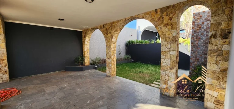 Imagem Sobrado Alto Padrão no Jardim Brasília em Mogi Mirim
