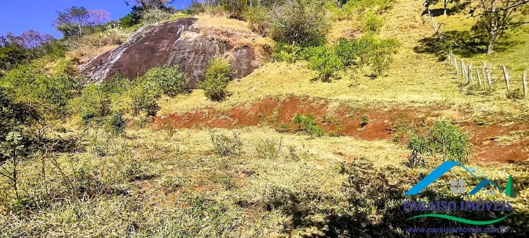 Imagem Fuja da cidade! Terreno rural com 40.000m² e vista panorâmica.