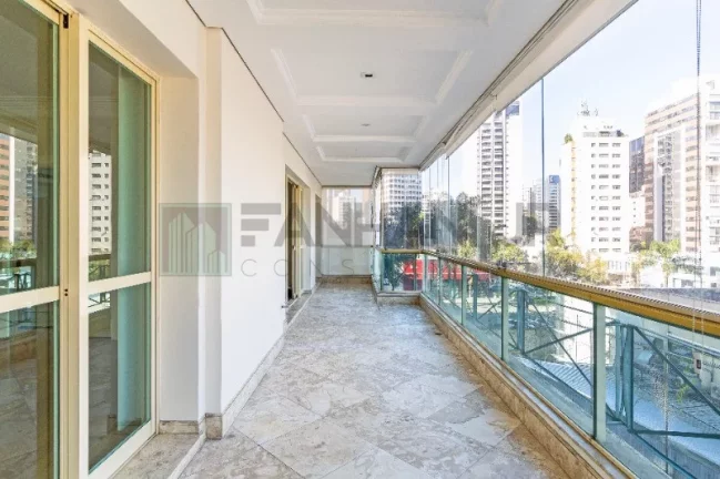 Imagem Deslumbrante apartamento de 4 quartos e 4 suítes no Jardim Paulistano, São Paulo - SP: 465m², 4 salas, 6 banheiros e 5 vagas de garagem.