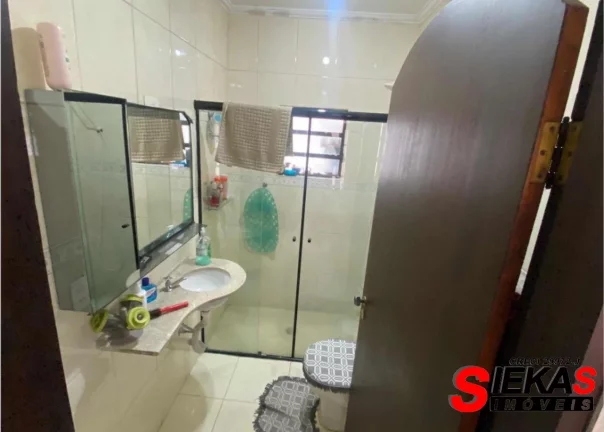 Imagem Imperdível: Casa à venda em São Paulo-SP, Mandaqui. 2 quartos, 1 sala, 2 banheiros, 4 vagas, 150m².
