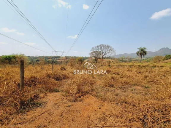 Imagem Terreno á venda em Mateus Leme, MG na Varginha.