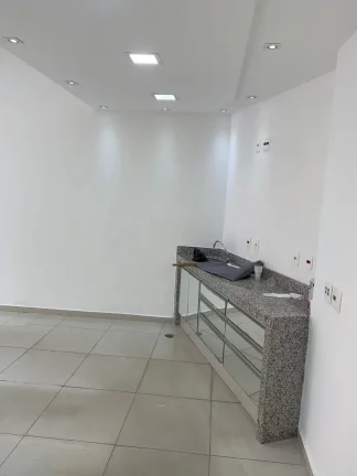 Imagem Salão para alugar, 120 m² por R$ 25.300,00/mês - Vila Romanópolis - Ferraz de Vasconcelos/SP