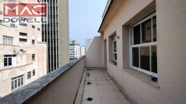 Imagem Prédio comercial de 19 andares no centro do Rio