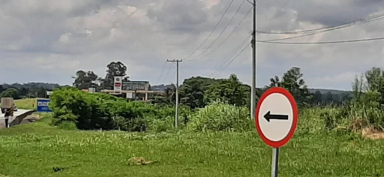 Imagem Área Itú - Bairro Varejão