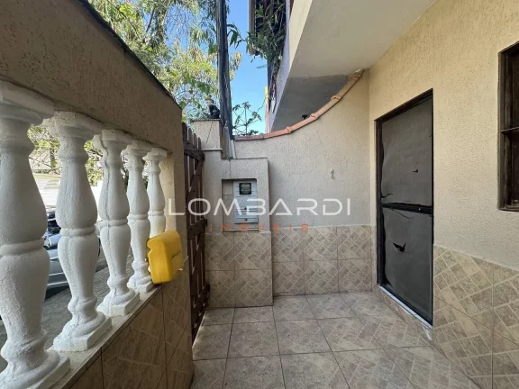 Imagem Casa com ótima localização no Itaguá