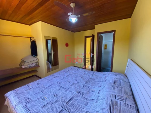 Imagem Casa com 3 dormitórios à venda, 100 m² por R$ 320.000,00 - Arpoador - Armação dos Búzios/RJ