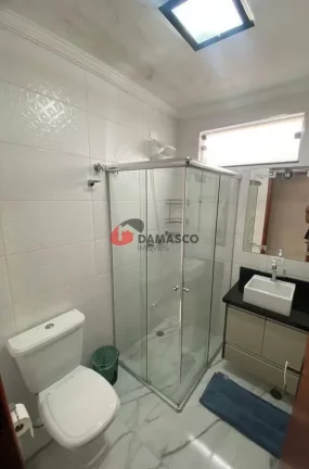 Imagem Sobrado para Locação 3 Quartos, 1 Suite, 2 Vagas, Jardim, Santo André - SP