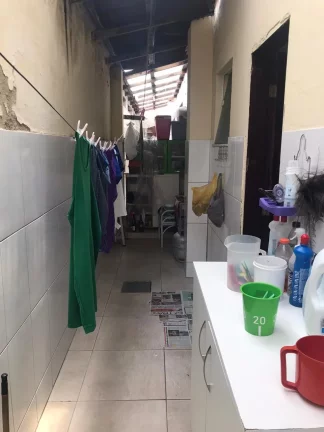 Imagem Vendo casa próxima a Padaria Padoca