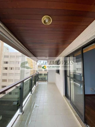 More em um apartamento com 127 metros quadrados com 3 quartos no melhor do Cambuí - Campinas - SP