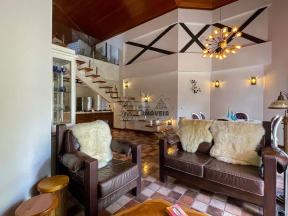 Imagem Cobertura Duplex Morro do Elefante — 3 suítes, calefação | Capivari