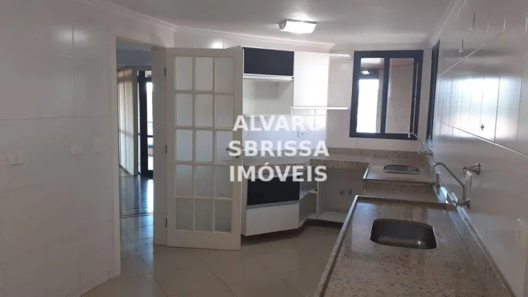 Imagem Apartamento com 4 vagas, 4 dormitórios sendo 2 suítes, todos com armários, portas balcões, venezianas automáticas e lindas vistas. 287m2. 1 por andar