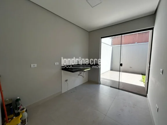 Imagem Casa Térrea Moderna no Condomínio Morada das Flores em Cambé com 3 Dormitórios, Suíte, Segurança 24h e Ótima Localização