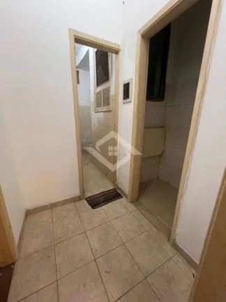 Imagem Apartamento tipo 3 Quartos original em Copacabana | Silêncio e Conforto