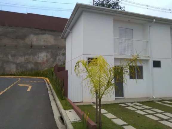 Imagem Sobrado com 2 dormitórios à venda, 60 m² por R$ 400.000,00 - Vila Colorado - Suzano/SP