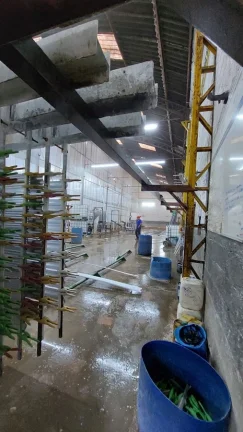 Imagem Barracão industrial 2500 m2 em Curitiba. Bairro Boqueirão